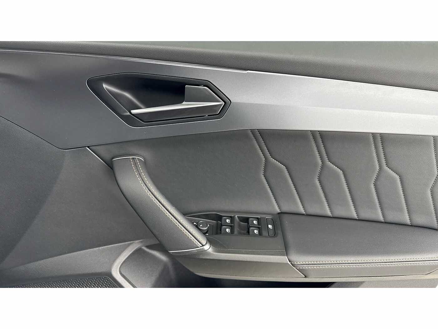 Cupra Leon NF Estate V1 Design Edition 1.5 eTSI DSG AFV 150