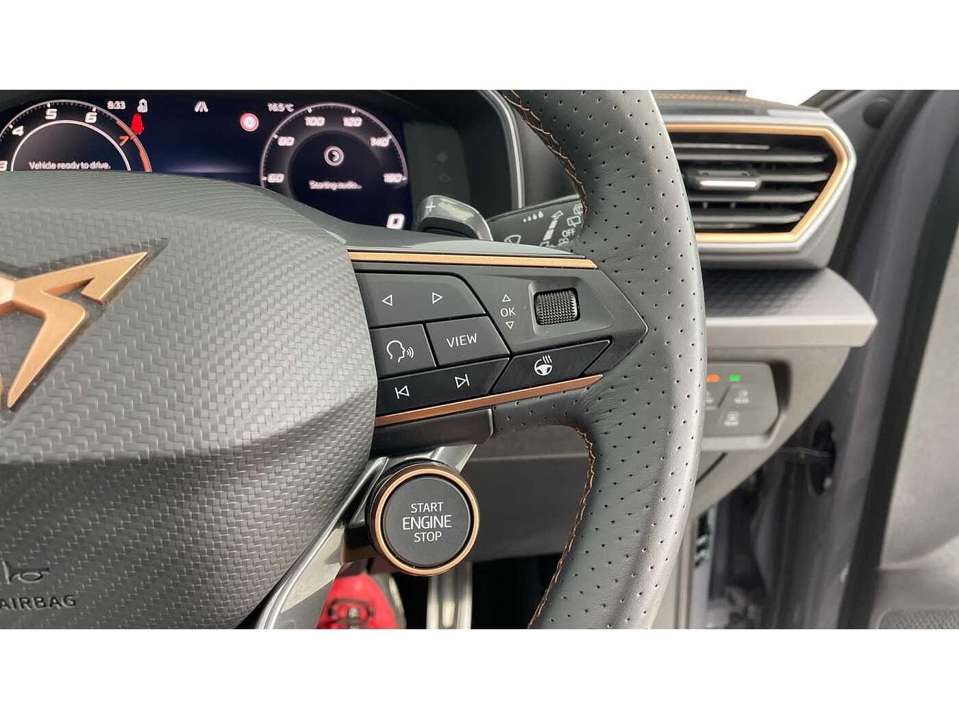 Cupra Leon NF VZ First Edition 1.4 e-HYBRID 245PS AFV DSG