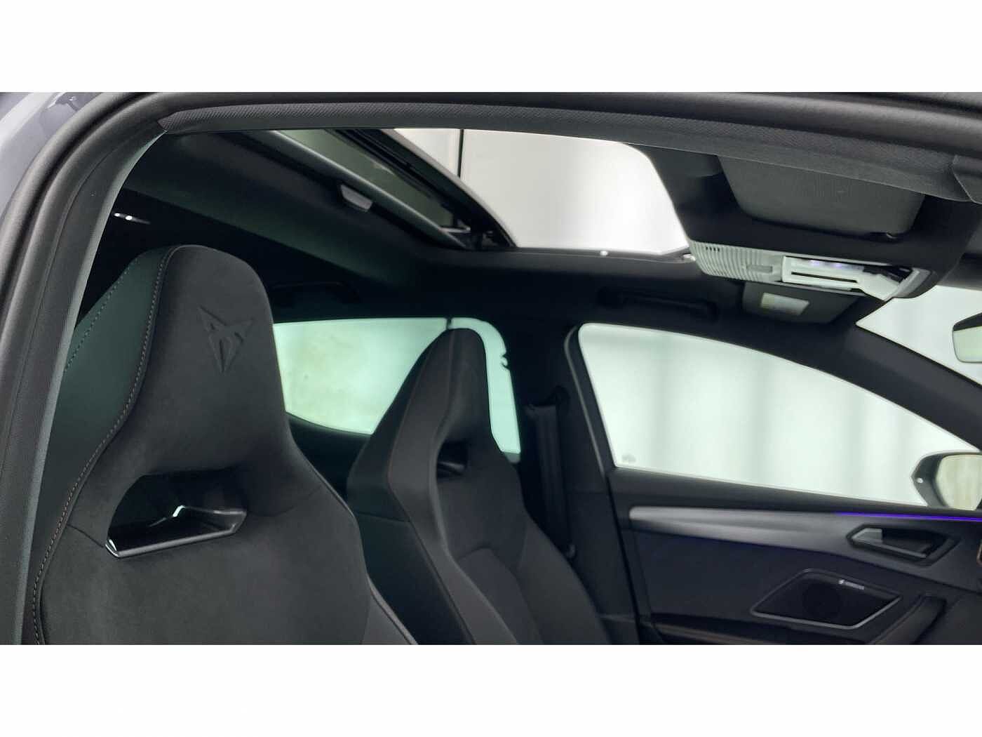 Cupra Leon NF VZ First Edition 1.4 e-HYBRID 245PS AFV DSG