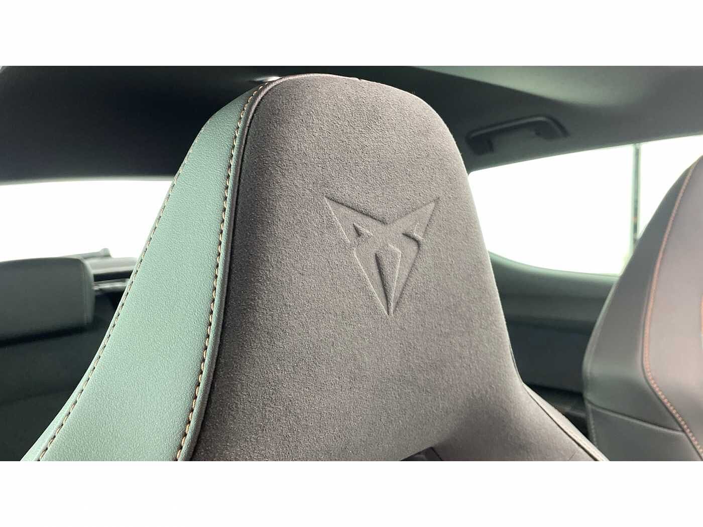 Cupra Leon NF VZ First Edition 1.4 e-HYBRID 245PS AFV DSG