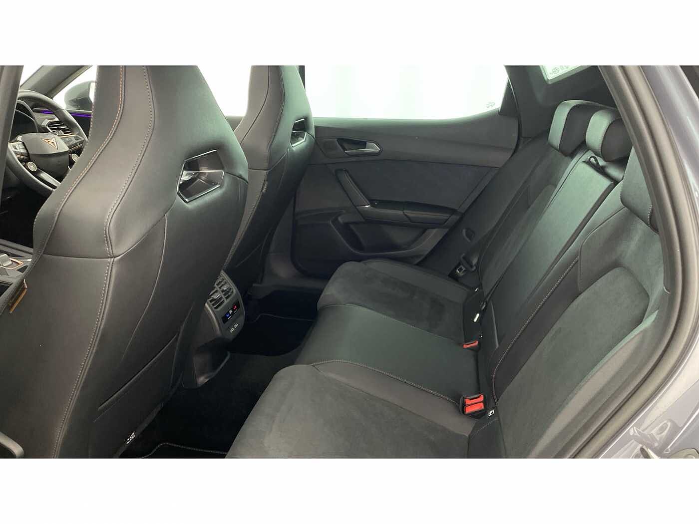 Cupra Leon NF VZ First Edition 1.4 e-HYBRID 245PS AFV DSG