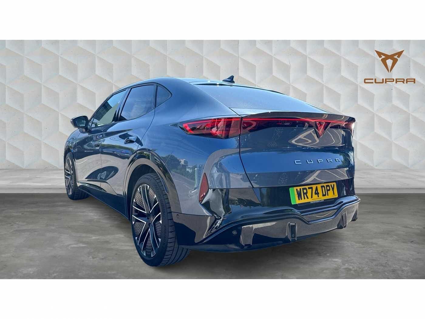 Cupra Tavascan Estate 250kW VZ2 77kWh AWD 5dr Auto